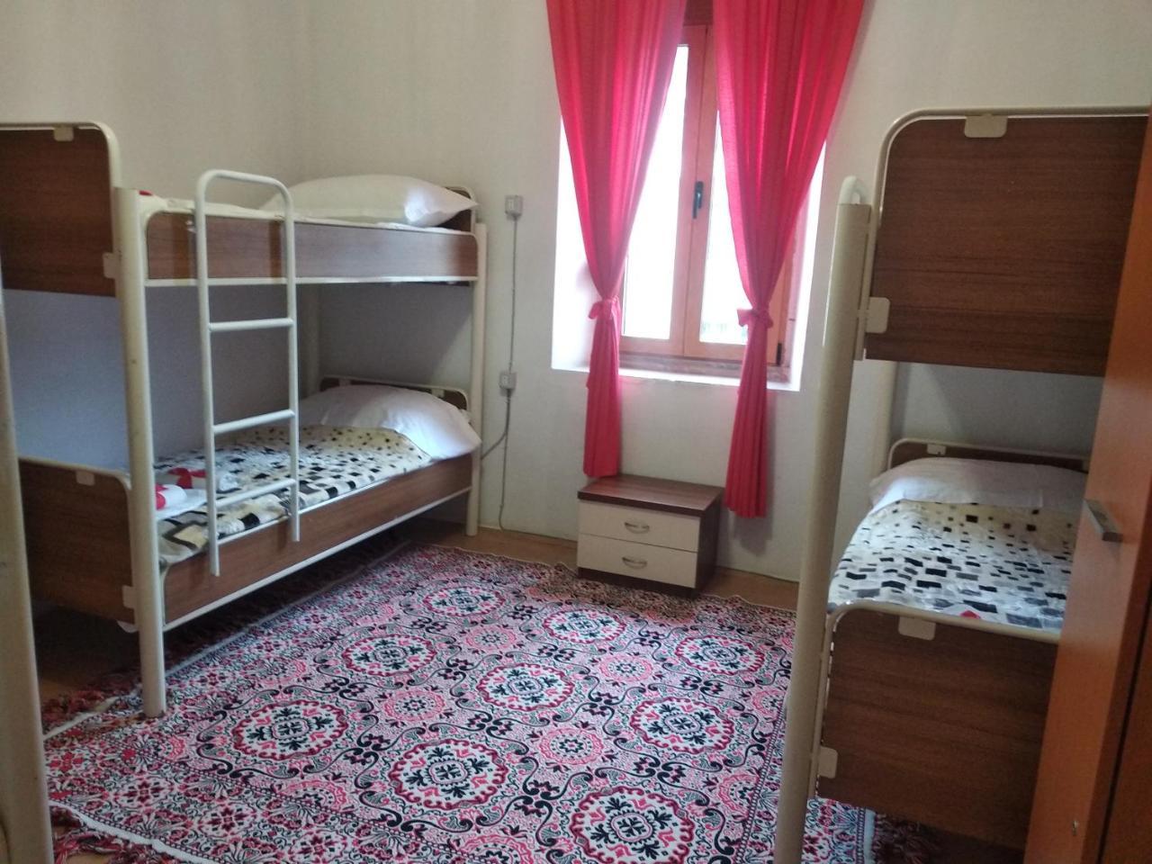 My Hostel In 베라트 외부 사진